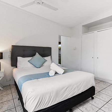 Hotel Tropiq Cairns Exterior foto