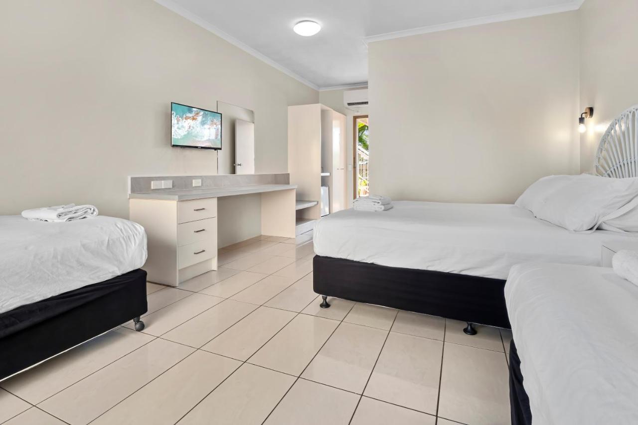 Hotel Tropiq Cairns Exterior foto