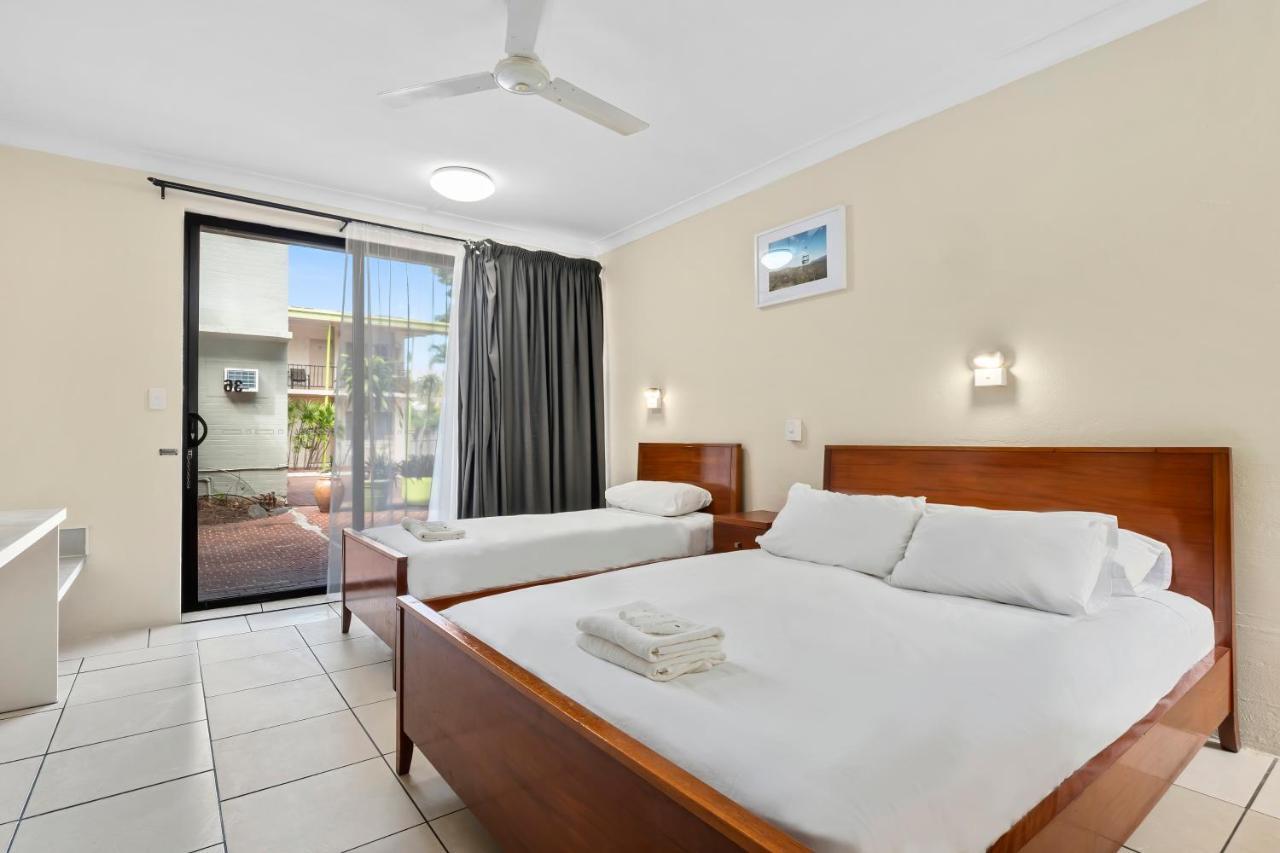 Hotel Tropiq Cairns Exterior foto