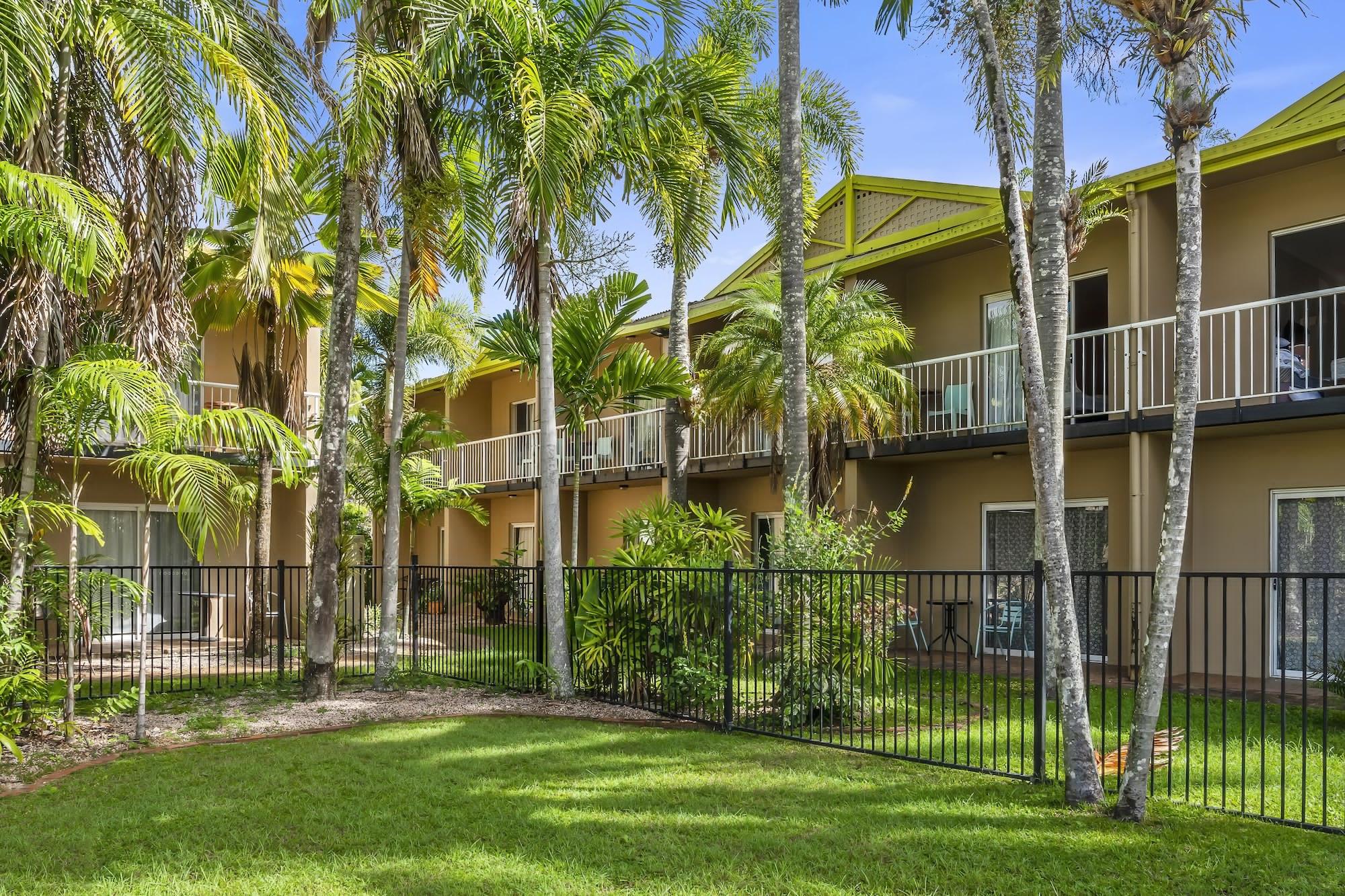 Hotel Tropiq Cairns Exterior foto